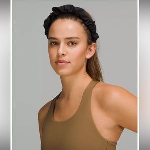Lululemon Black Nulux Gathered Headband NWT